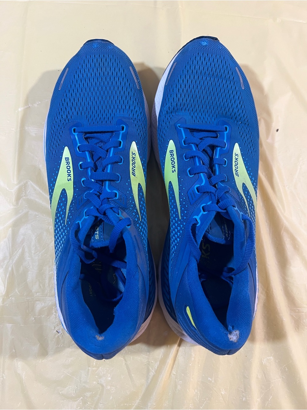 Brooks Men's Blue with Lime Athletic Running Shoes